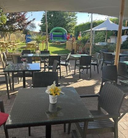 The Fox Inn Abingdon-on-Thames ภายนอก รูปภาพ